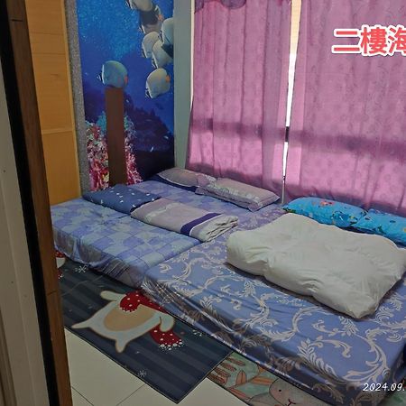 Dolphin Castle Bed & Breakfast Donggang Rom bilde